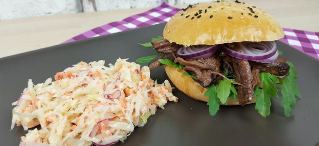 pulled beef burger
